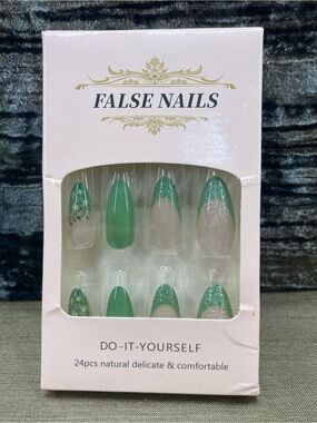 False Nails - Green French Manicure Press-On Nail Set - 24 count
